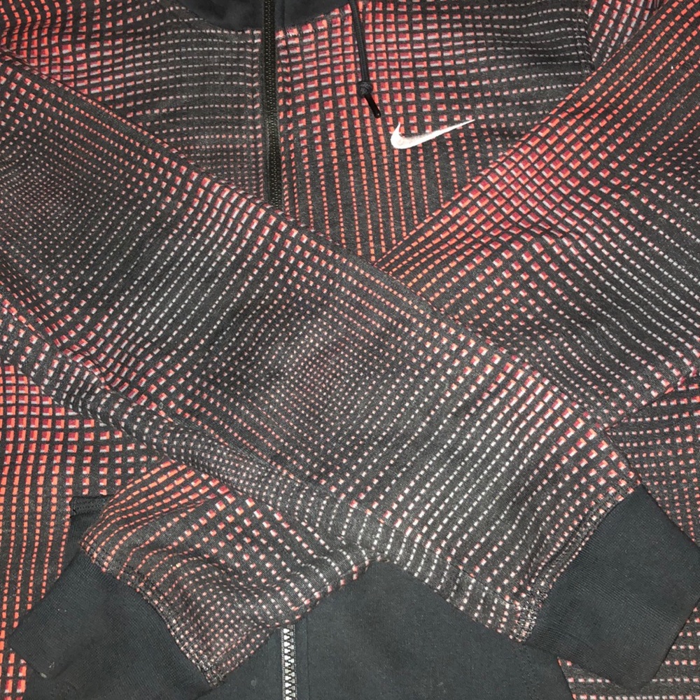 Nike zip-up hoodie - Picture 2 of 4